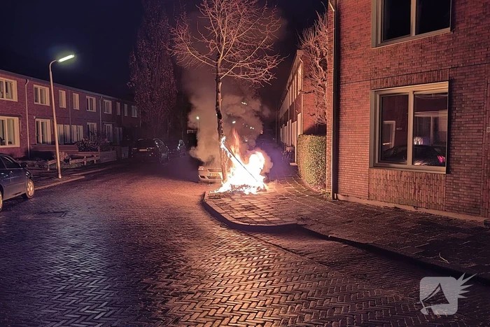 Brandweer blust hevige buitenbrand