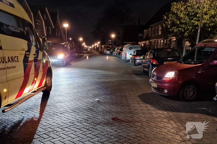 Scooter met twee opzittenden aangereden