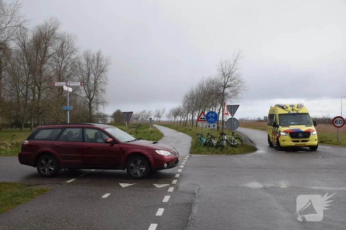 Zes wielrenners verlenen geen voorrang