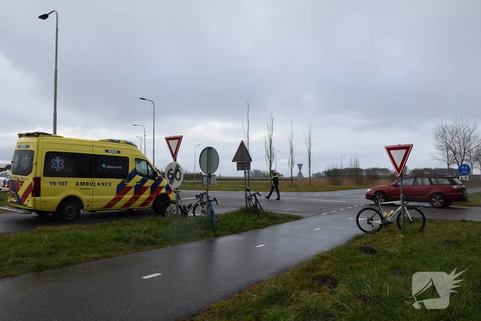 Zes wielrenners verlenen geen voorrang