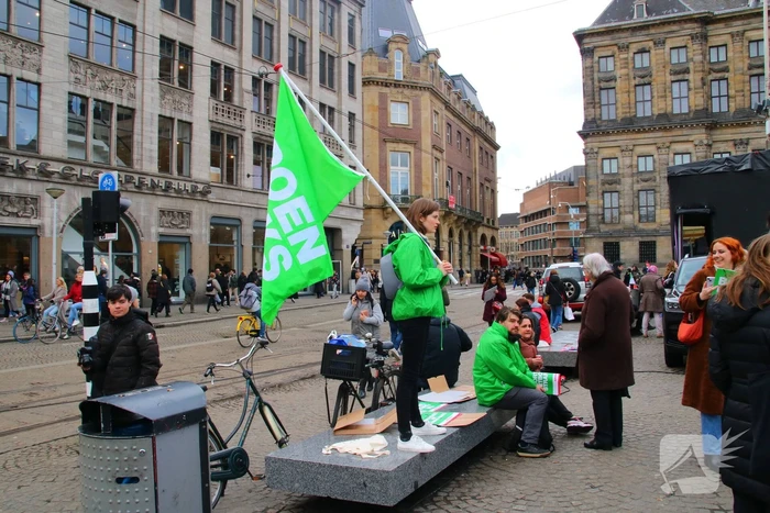 Grote drukte bij feminist march