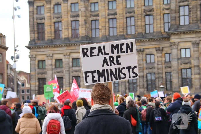 Grote drukte bij feminist march