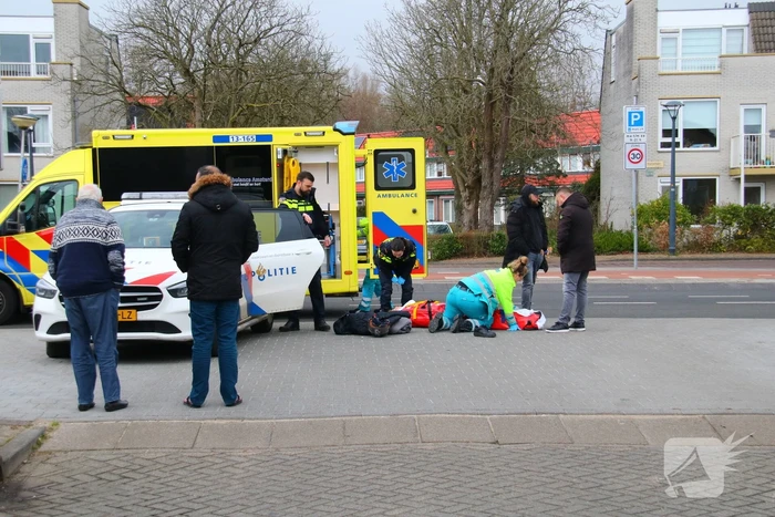Scooterrijder gewond bij botsing met auto