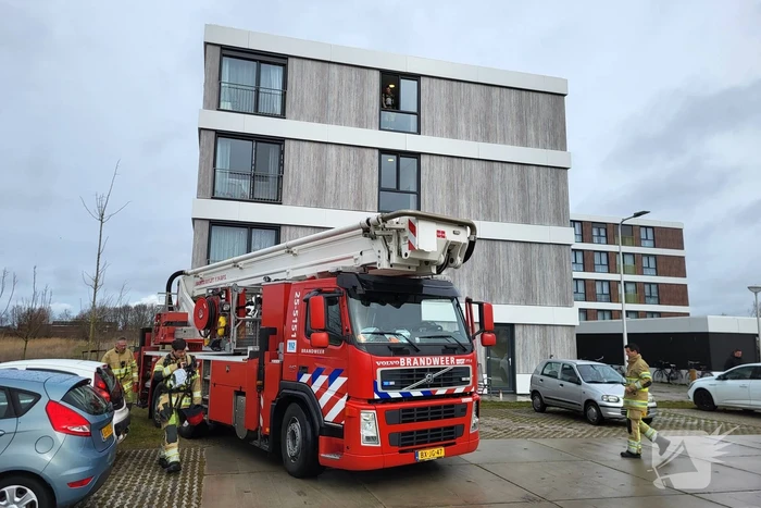 Pan op kooktoestel zet woning vol rook