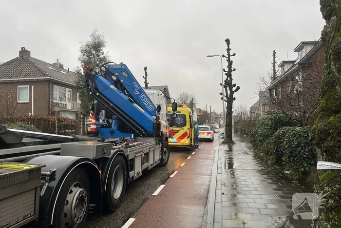 Fietser raakt ernstig gewond bij botsing met auto