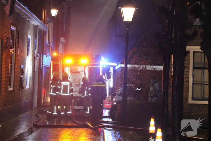 Ontruiming in centrum wegens grote woningbrand
