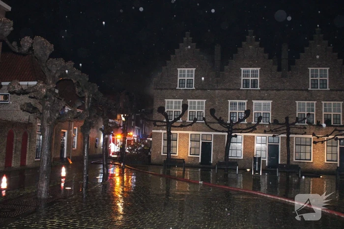 Ontruiming in centrum wegens grote woningbrand