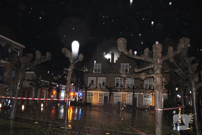 Ontruiming in centrum wegens grote woningbrand