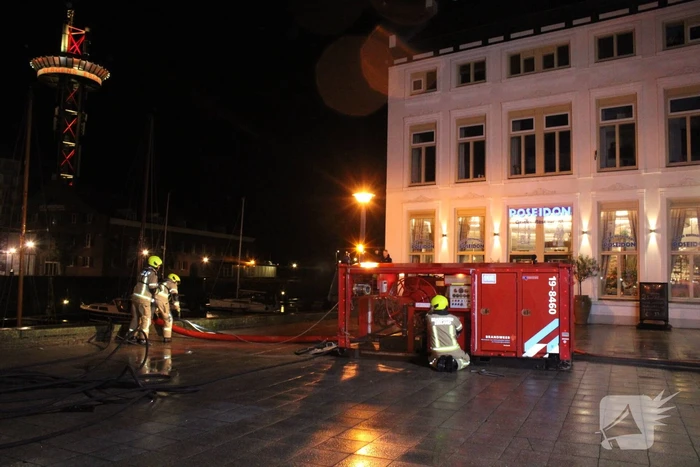 Ontruiming in centrum wegens grote woningbrand