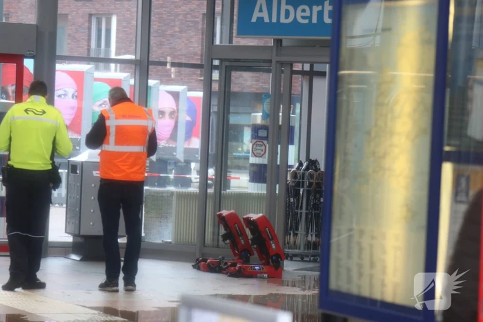 Stationshal ontruimd na fikse brand