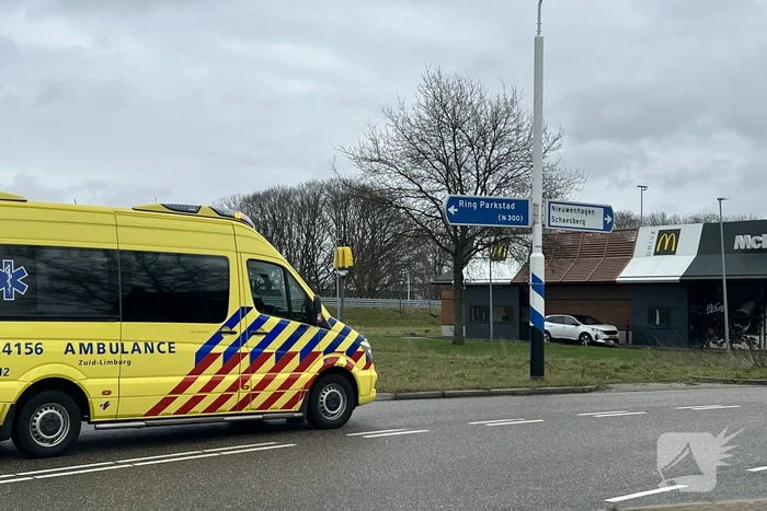 Voorwiel breekt af bij verkeersongeval
