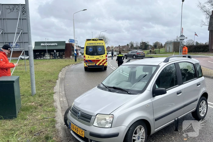 Voorwiel breekt af bij verkeersongeval