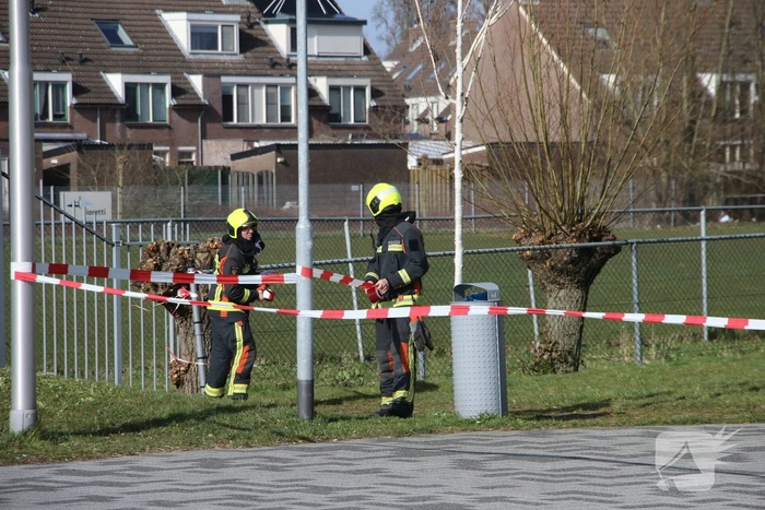 Schoolplein Fioretti College afgesloten na stormschade