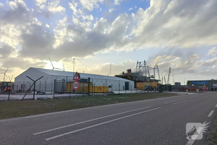 Flinke brand op offshore platform