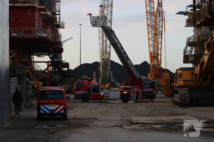 Flinke brand op offshore platform