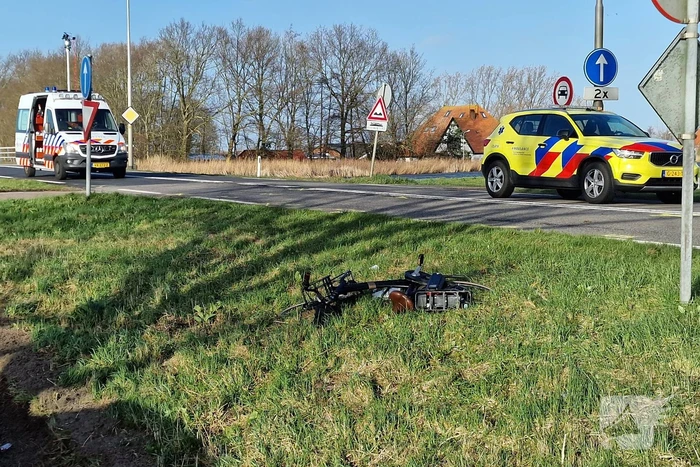 18-jarige fietser overleden bij ongeval met bestelbus