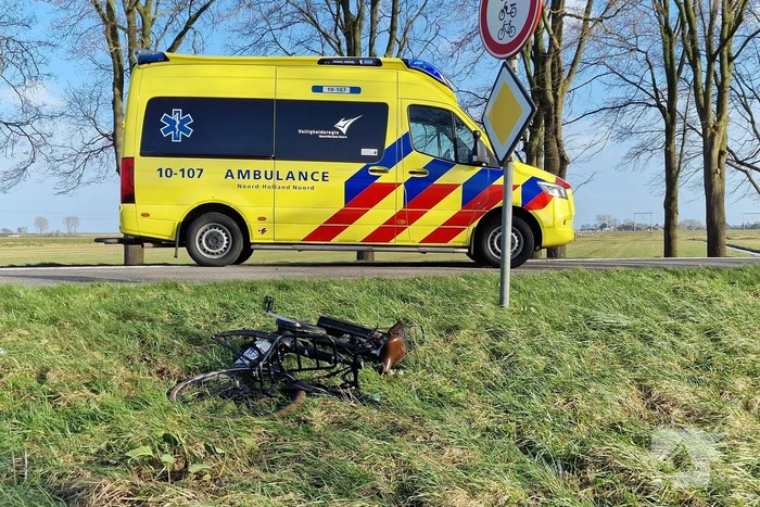 18-jarige fietser overleden bij ongeval met bestelbus