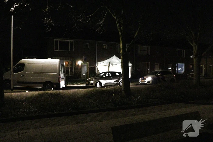 Mogelijk overleden persoon aangetroffen in woning
