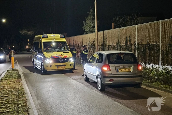 Schade na botsing tussen scooter en auto