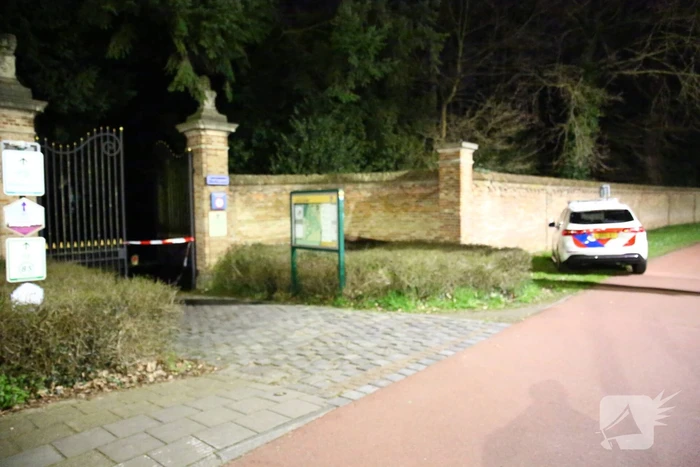 Overleden man aangetroffen in water