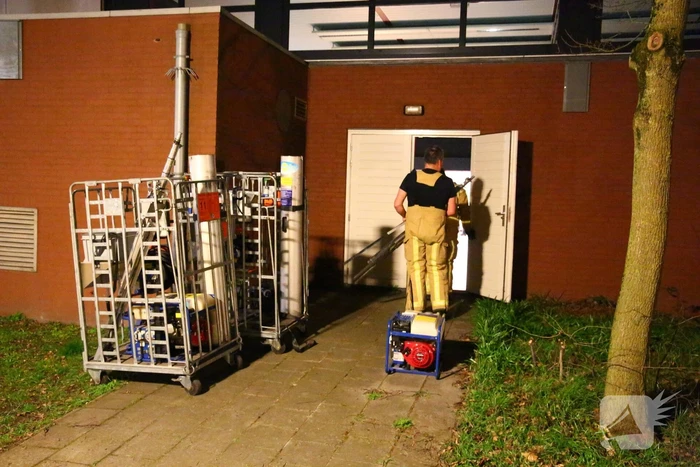 Brandweer assisteert nadat stroom uitvalt bij stemlocatie