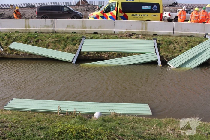 Persoon gewond bij plaatsen geluidswal
