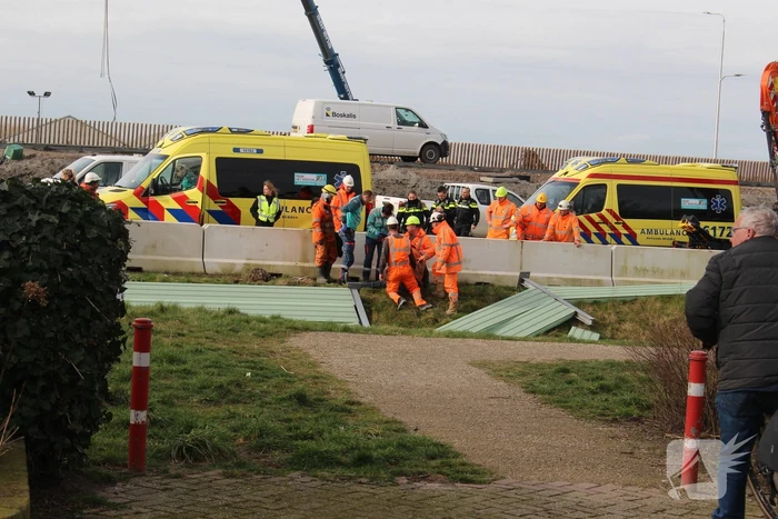 Persoon gewond bij plaatsen geluidswal