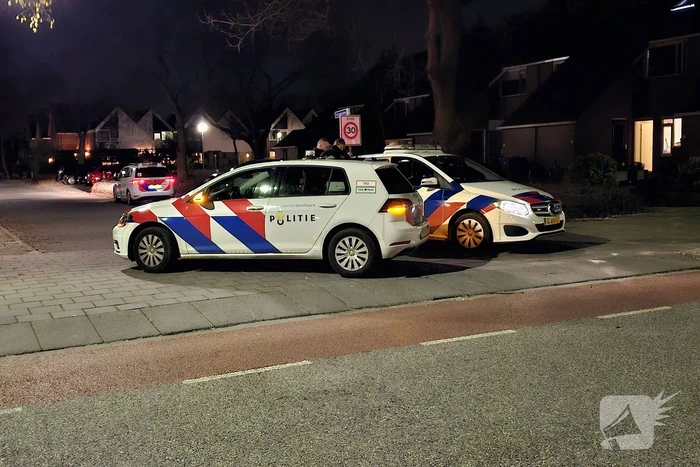 Aanhouding bij woning na melding van vuurwapen