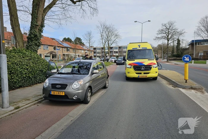 Flinke schade bij kop-staart botsing bij zebrapad