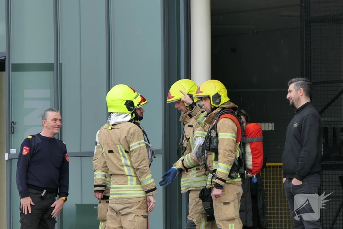 Koffiebranderij geventileerd door brandweer