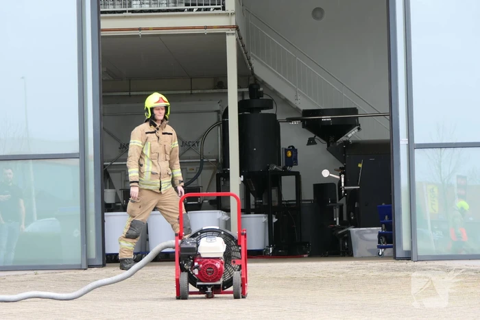 Koffiebranderij geventileerd door brandweer