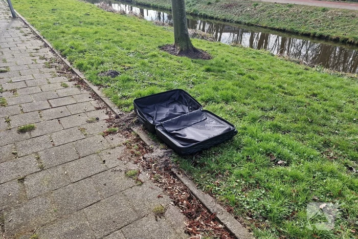 Overleden persoon aangetroffen in kanaal