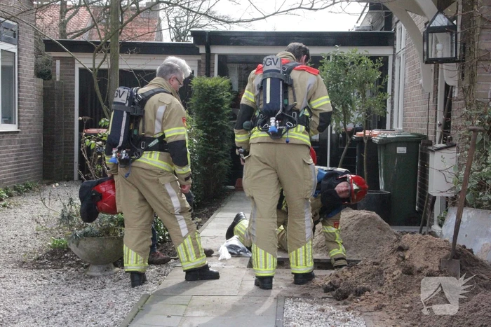 Gasleiding geraakt tijdens werk in voortuin