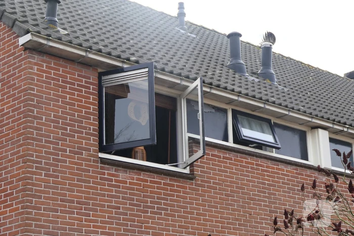 Flinke rookontwikkeling bij brand in woning