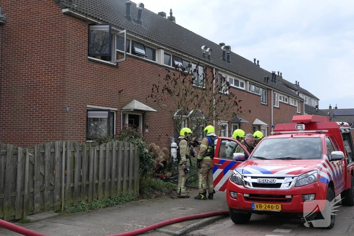 Flinke rookontwikkeling bij brand in woning