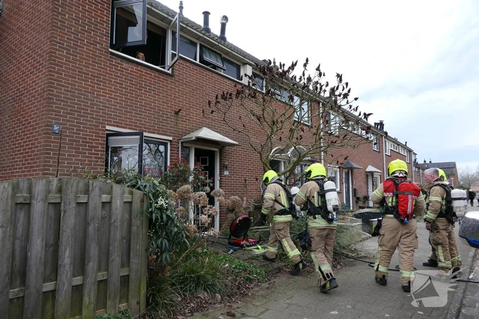 Flinke rookontwikkeling bij brand in woning