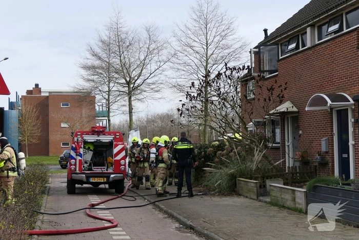 Flinke rookontwikkeling bij brand in woning