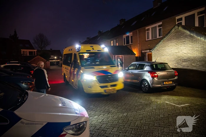 Vrouw zwaargewond na val in woning