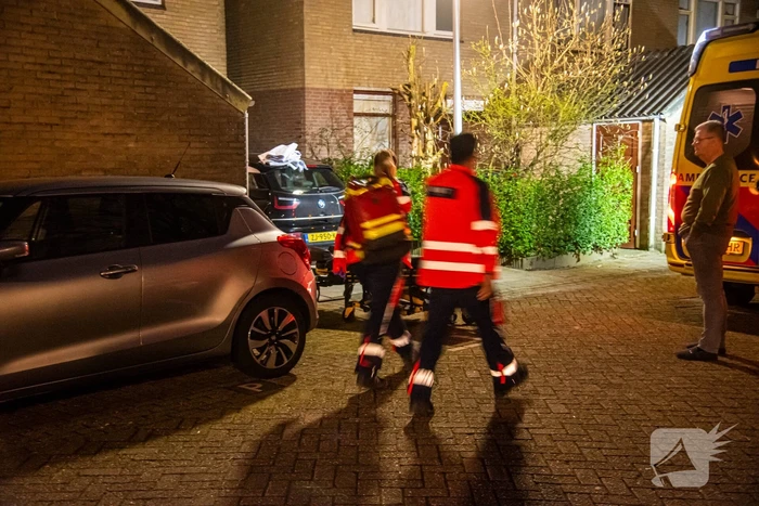 Vrouw zwaargewond na val in woning