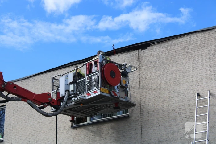 Lastig te bereiken brand in woning