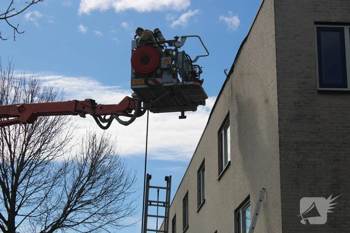 Lastig te bereiken brand in woning