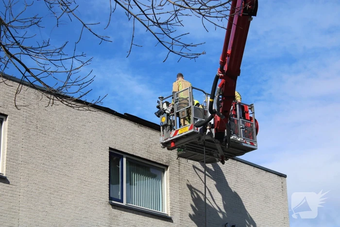 Lastig te bereiken brand in woning