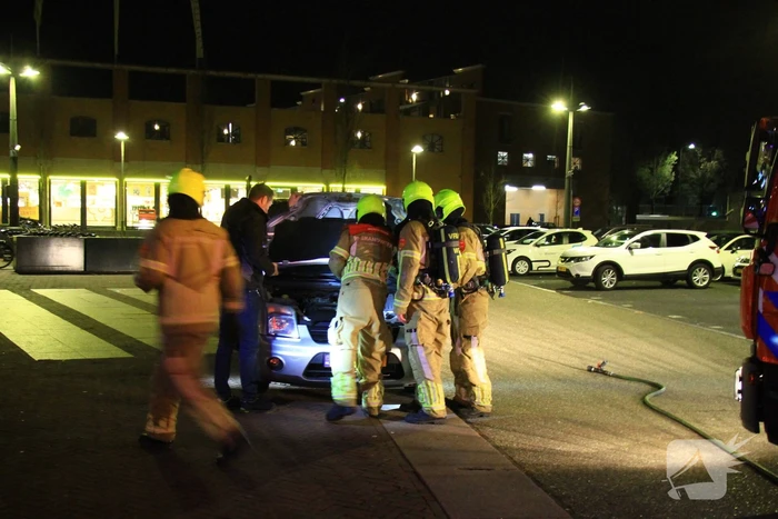 Brand in bestelbus snel geblust