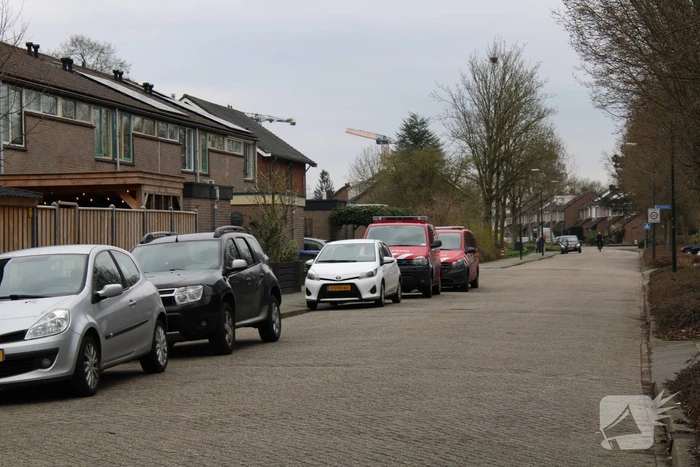 Brandweer verricht onderzoek wegens gaslucht
