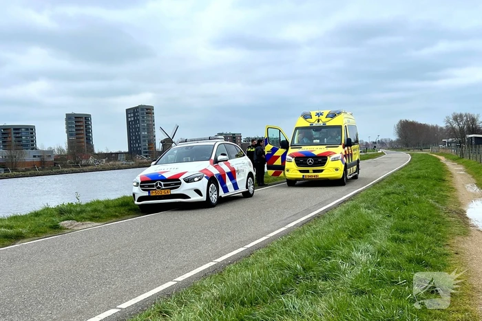 Fietser gewond bij aanrijding met vrachtwagen