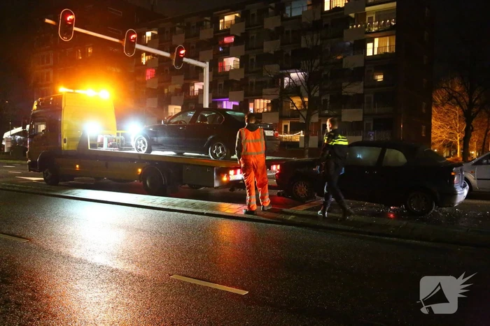 Auto verwoest door brand