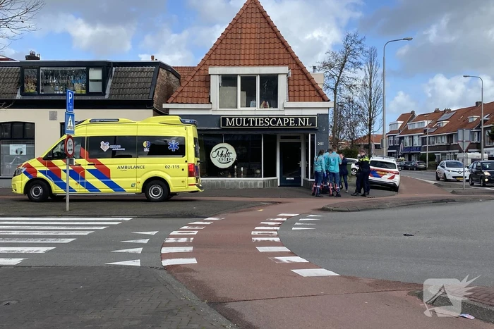 Voorwiel fiets in de kreukels bij botsing
