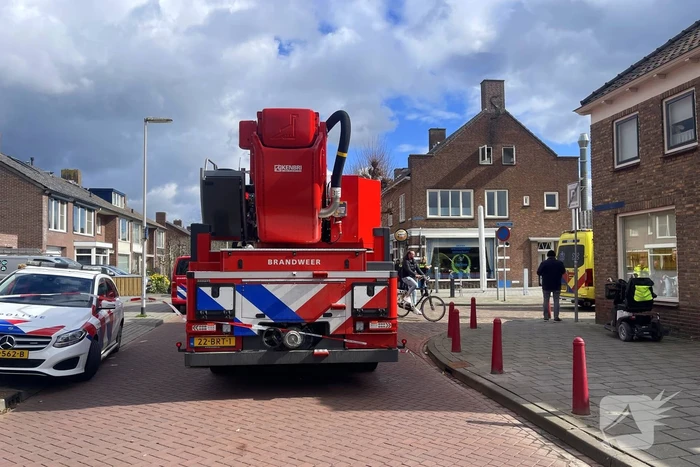 Straat afgezet vanwege brand