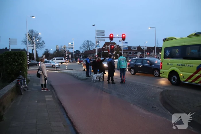 Fietser gewond bij botsing met auto