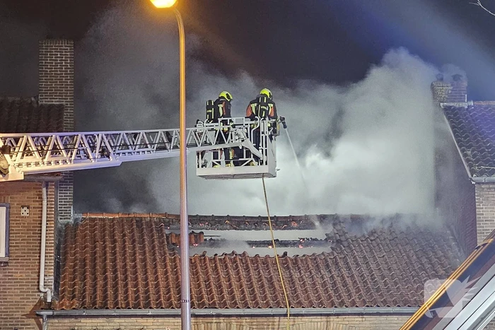 Veel schade bij brand in woning